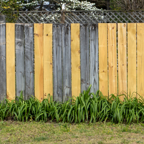 Repair and install wood vinyl fences